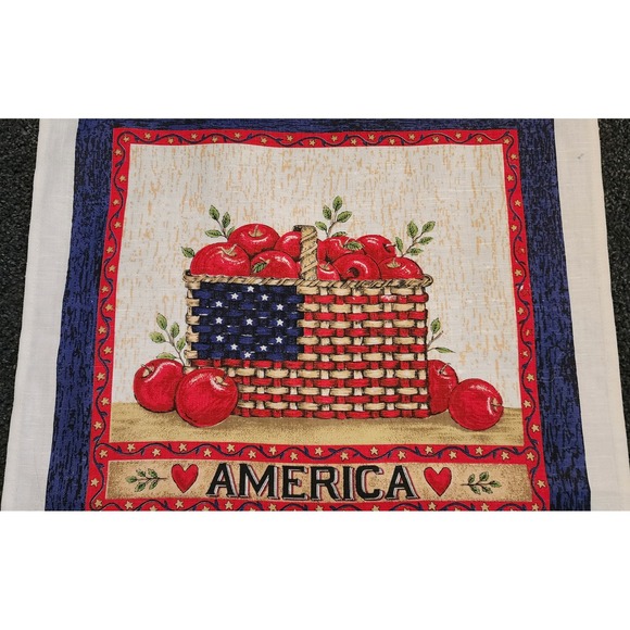 2005 America‎ Calendar Wall Hanging Apples Patriotic Americana Decor Towel - Picture 3 of 3
